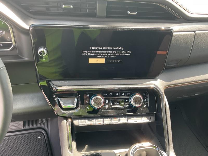 new 2025 GMC Sierra 1500 car, priced at $71,804