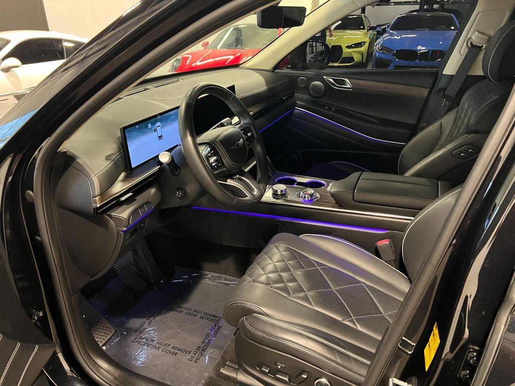 used 2025 Genesis GV80 car, priced at $67,995