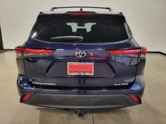 used 2021 Toyota Highlander car, priced at $34,500
