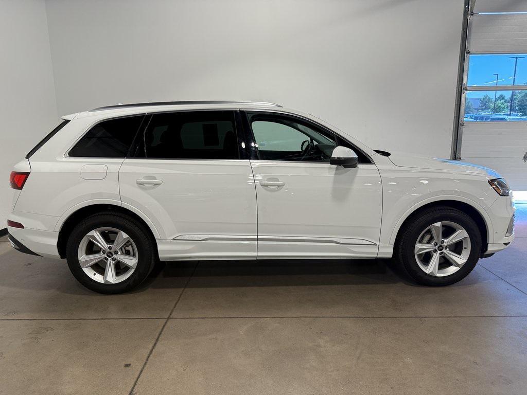 used 2024 Audi Q7 car, priced at $41,699