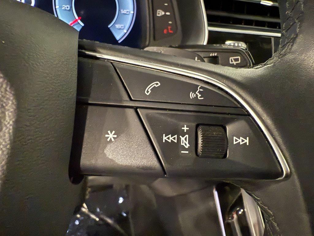 used 2024 Audi Q7 car, priced at $41,699