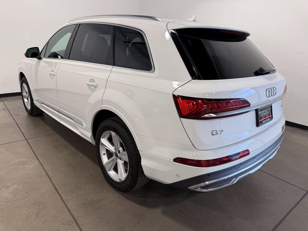 used 2024 Audi Q7 car, priced at $41,699
