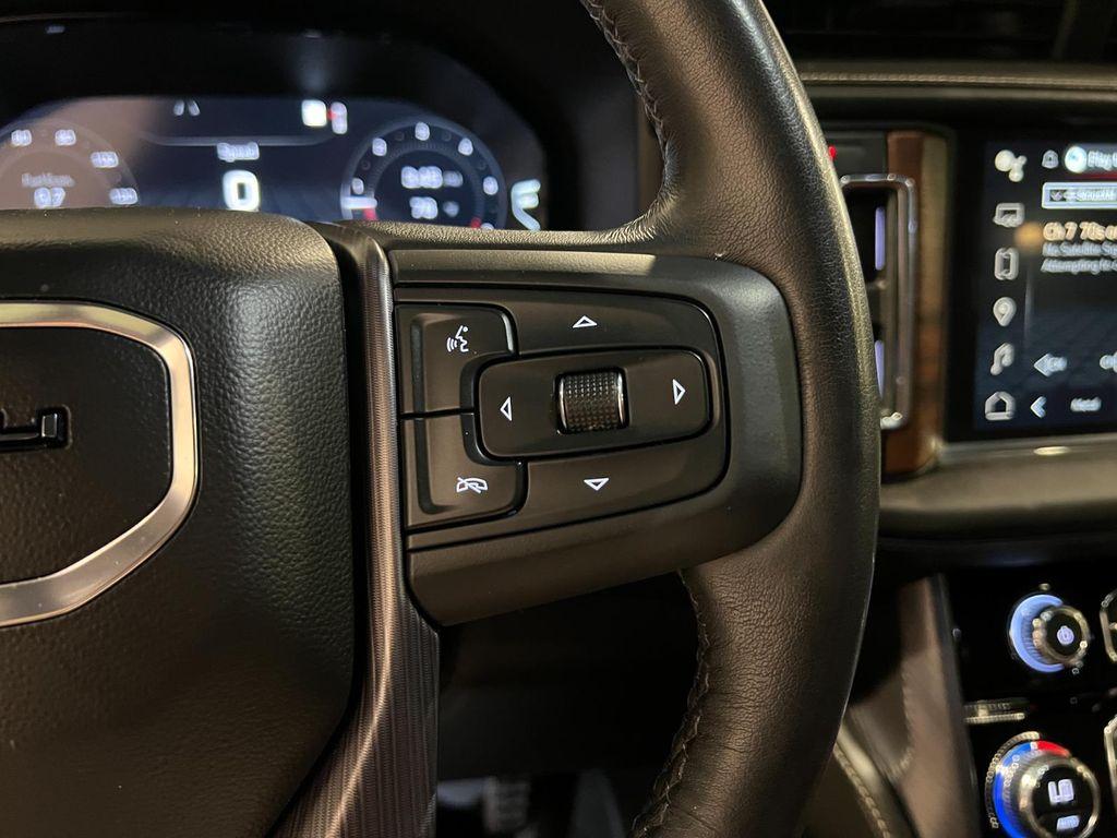used 2023 GMC Yukon XL car, priced at $79,995