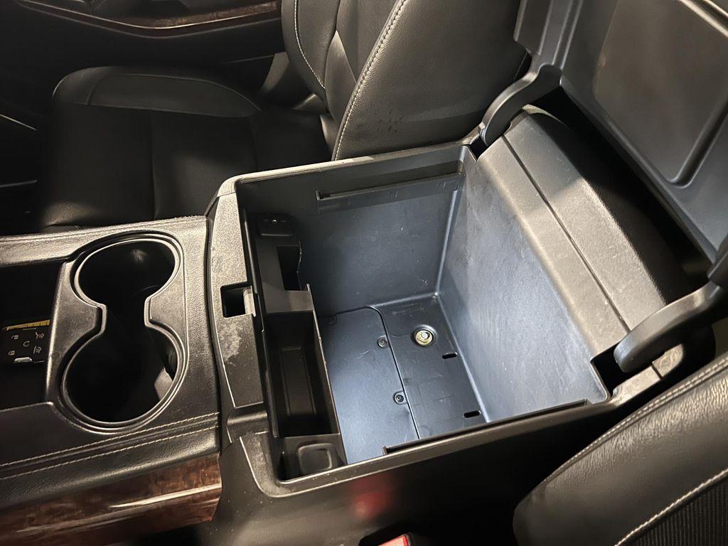 used 2017 GMC Yukon car, priced at $24,899