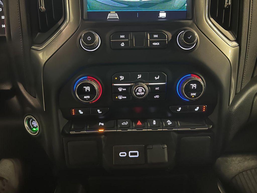 used 2022 Chevrolet Silverado 1500 car, priced at $45,995