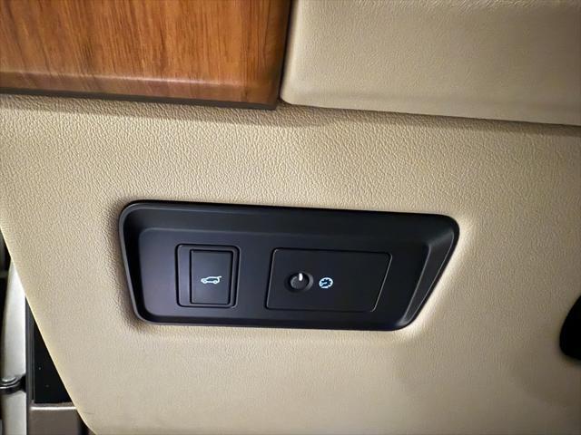 used 2020 Land Rover Range Rover car, priced at $45,995