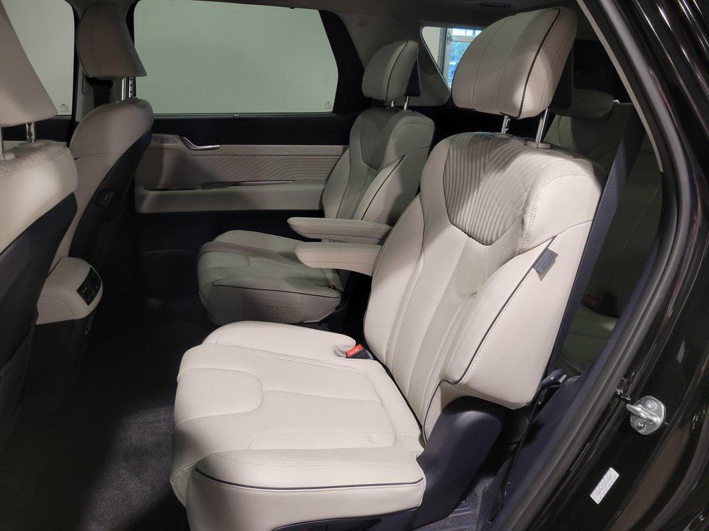used 2024 Hyundai Palisade car, priced at $44,795