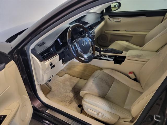 used 2013 Lexus ES 350 car, priced at $15,500