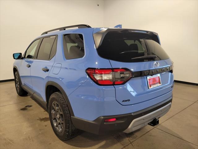 used 2025 Honda Pilot car, priced at $48,995