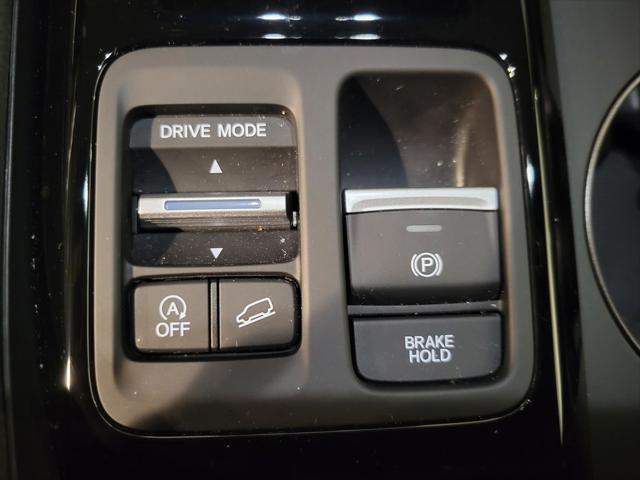 used 2025 Honda Pilot car, priced at $48,995
