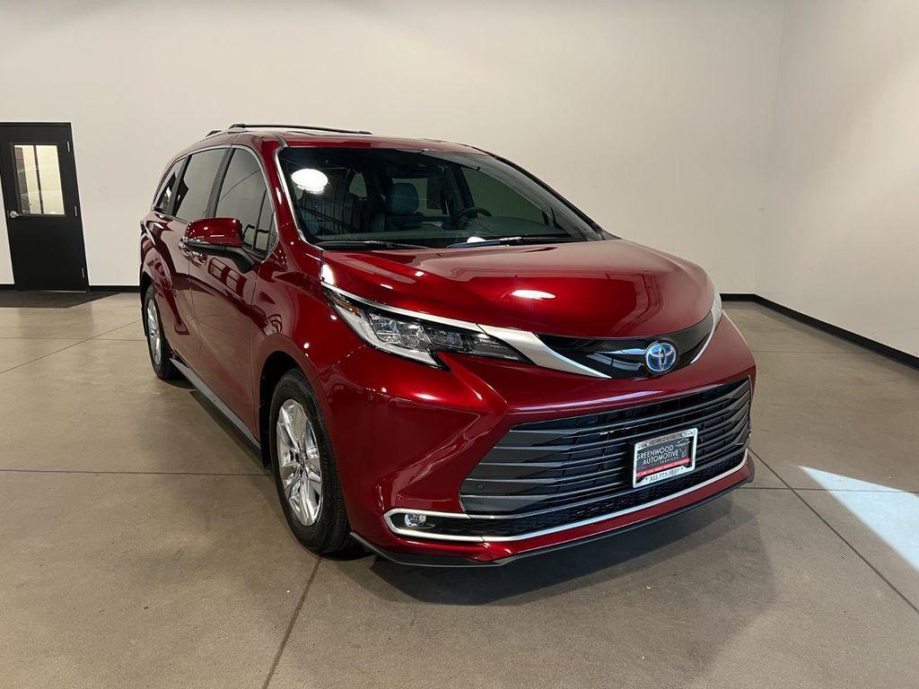 used 2025 Toyota Sienna car, priced at $54,995