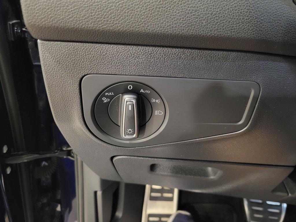 used 2024 Volkswagen Tiguan car, priced at $31,995