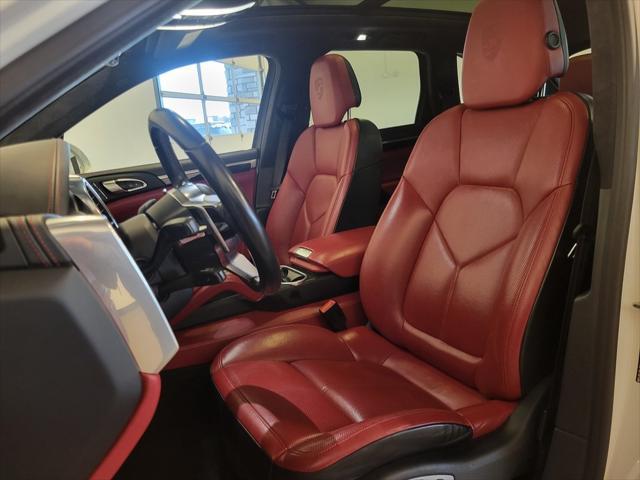 used 2016 Porsche Cayenne car, priced at $35,995