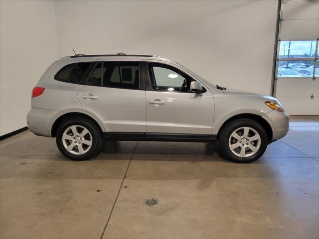 used 2009 Hyundai Santa Fe car, priced at $7,895
