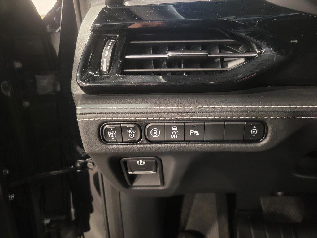 used 2023 Acura MDX car, priced at $41,700