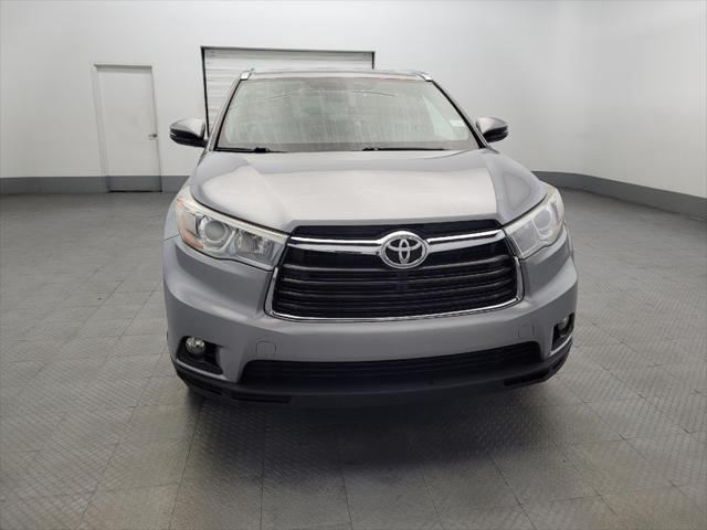 used 2016 Toyota Highlander car, priced at $22,295