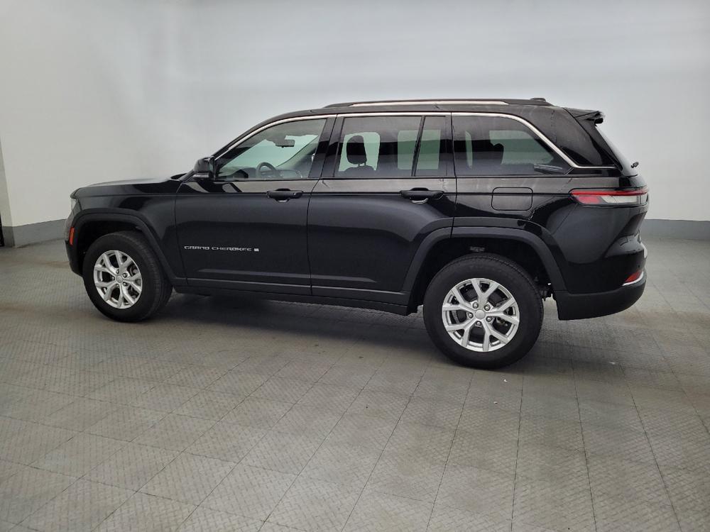 used 2023 Jeep Grand Cherokee car, priced at $25,595