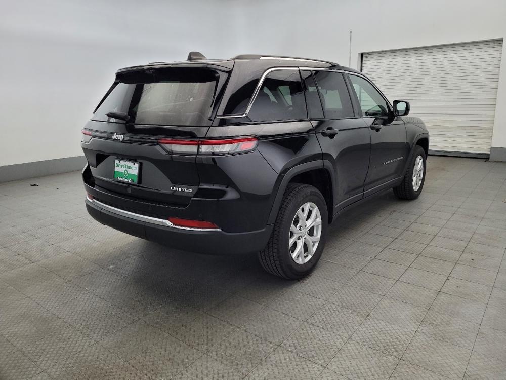 used 2023 Jeep Grand Cherokee car, priced at $25,595