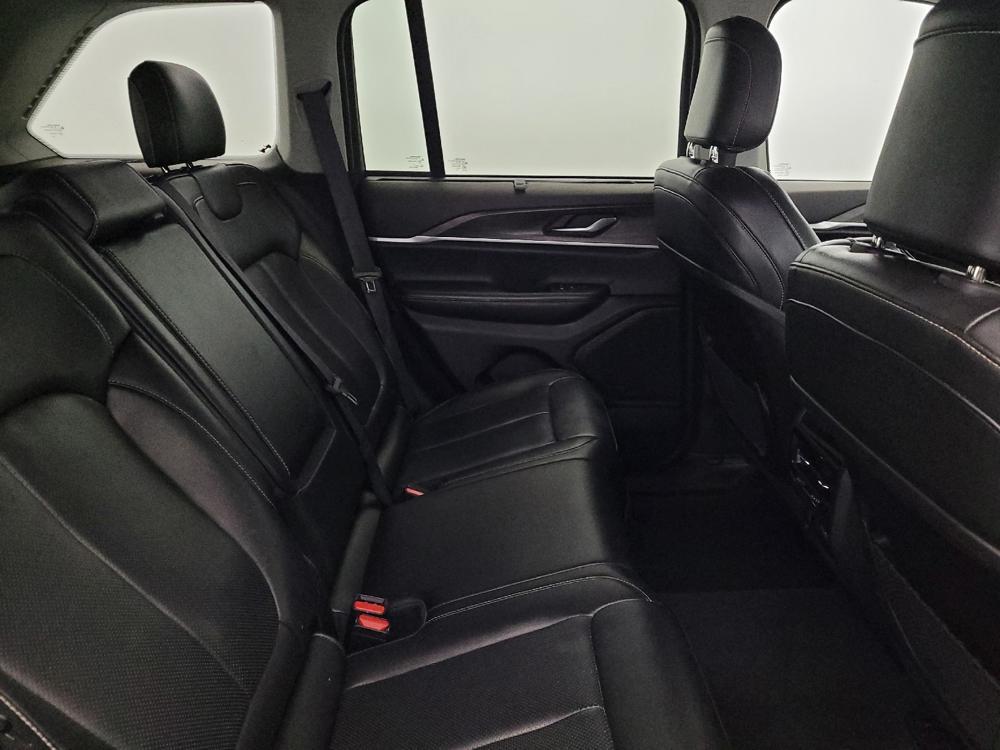 used 2023 Jeep Grand Cherokee car, priced at $25,595