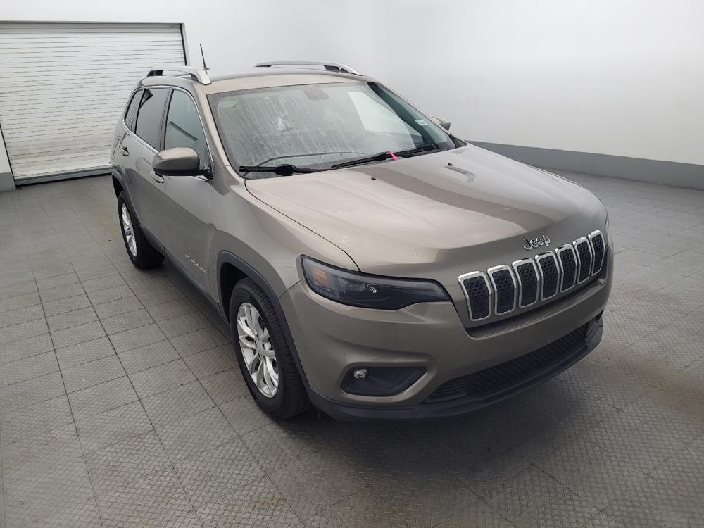 used 2019 Jeep Cherokee car, priced at $16,995