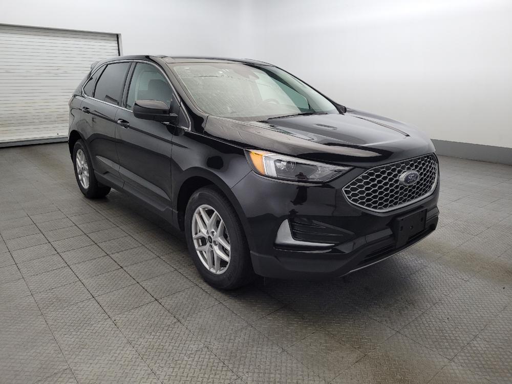 used 2024 Ford Edge car, priced at $24,895