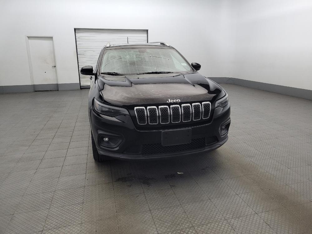used 2019 Jeep Cherokee car, priced at $18,495