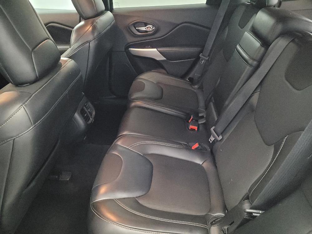 used 2018 Jeep Cherokee car, priced at $16,195