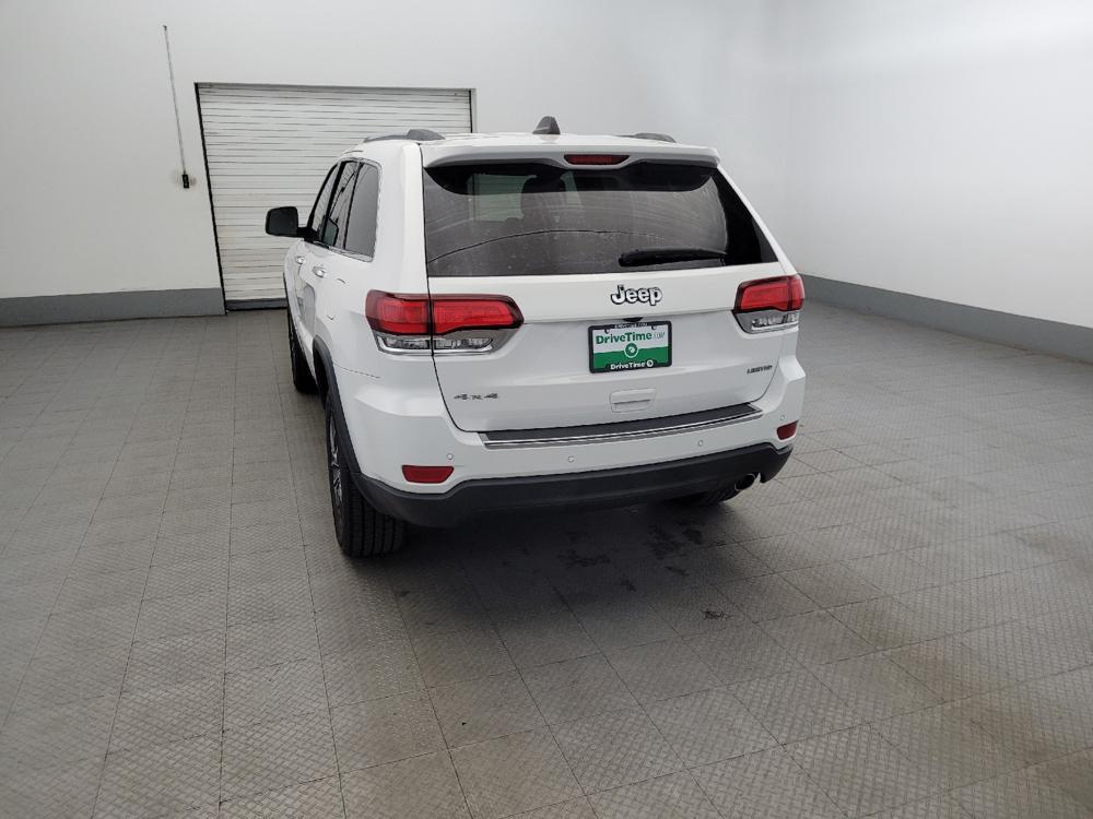 used 2020 Jeep Grand Cherokee car, priced at $23,395