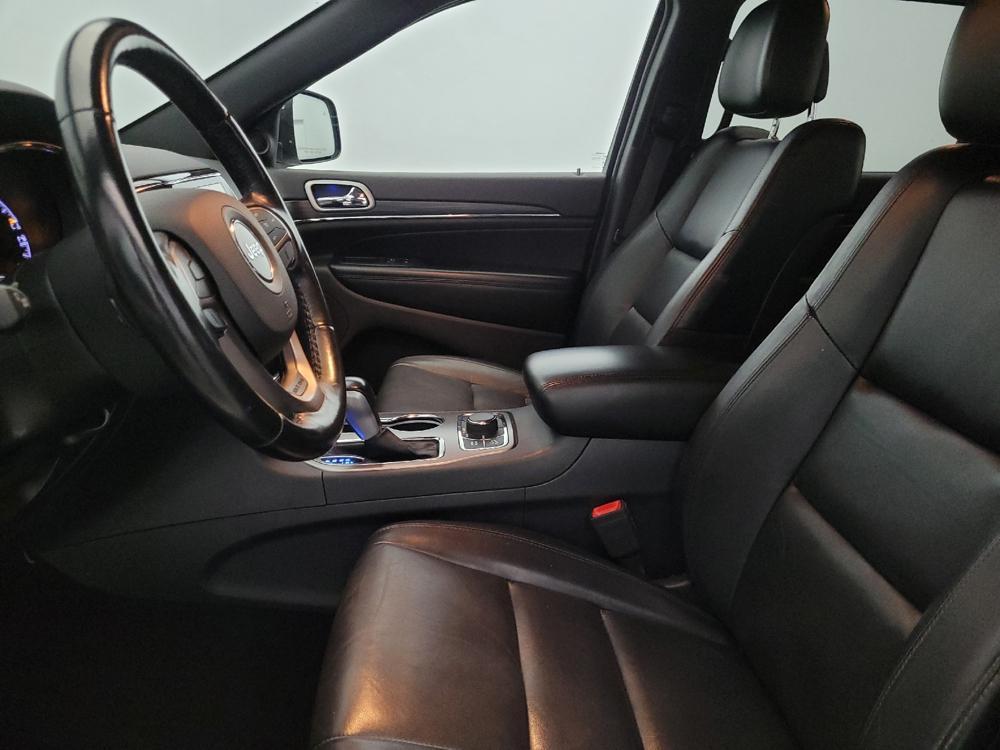 used 2020 Jeep Grand Cherokee car, priced at $23,395