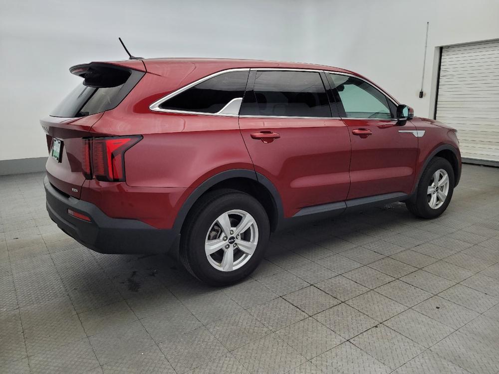 used 2023 Kia Sorento car, priced at $26,395