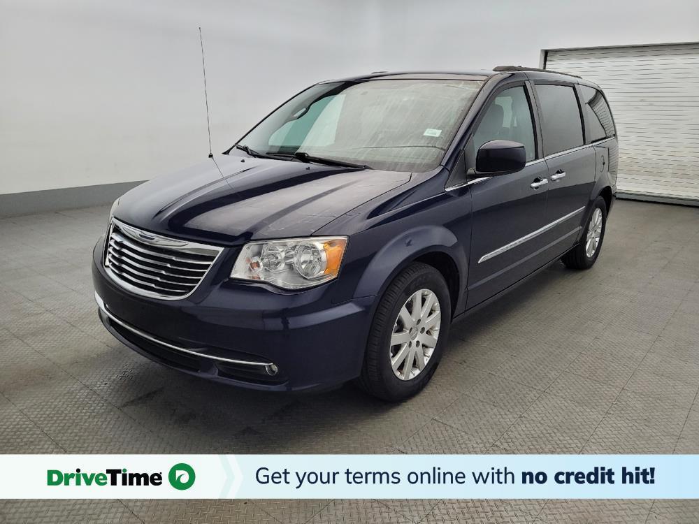 used 2015 Chrysler Town & Country car, priced at $11,395