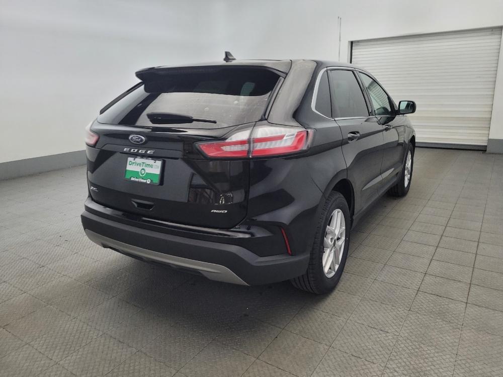 used 2024 Ford Edge car, priced at $22,295