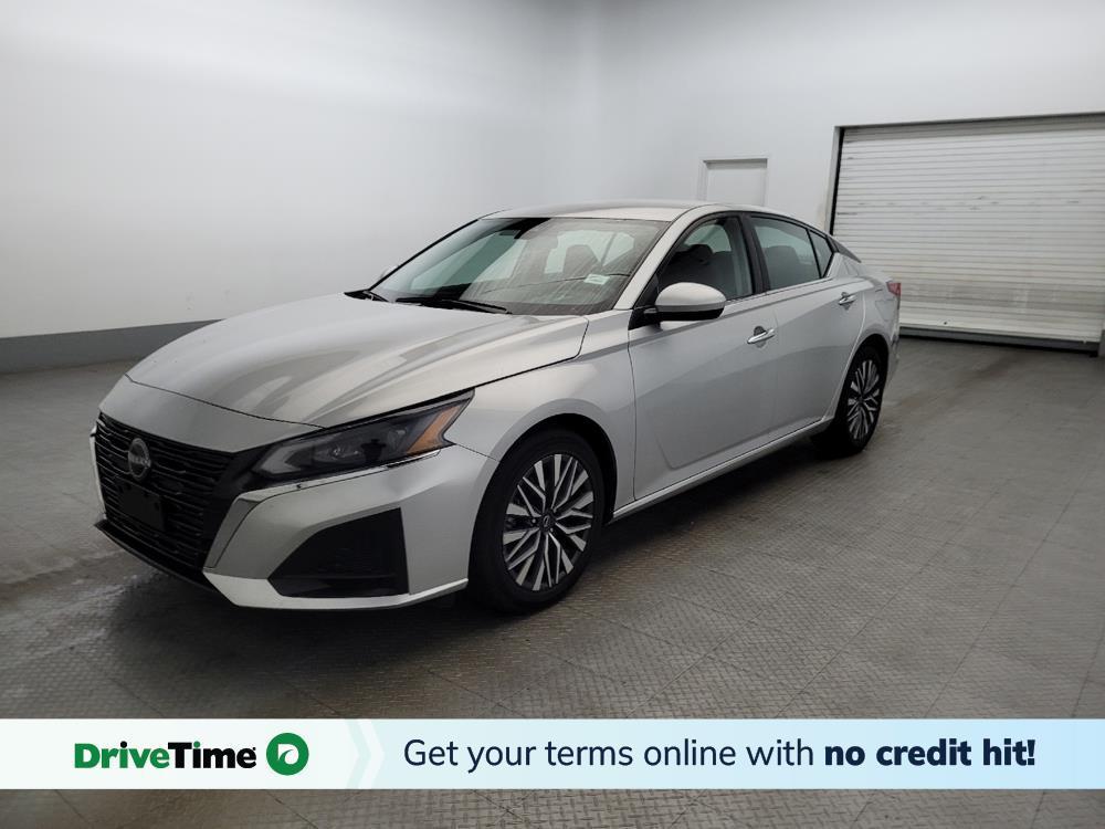 used 2023 Nissan Altima car, priced at $19,095