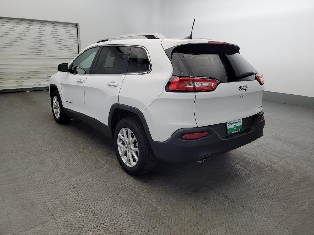 used 2018 Jeep Cherokee car, priced at $15,995