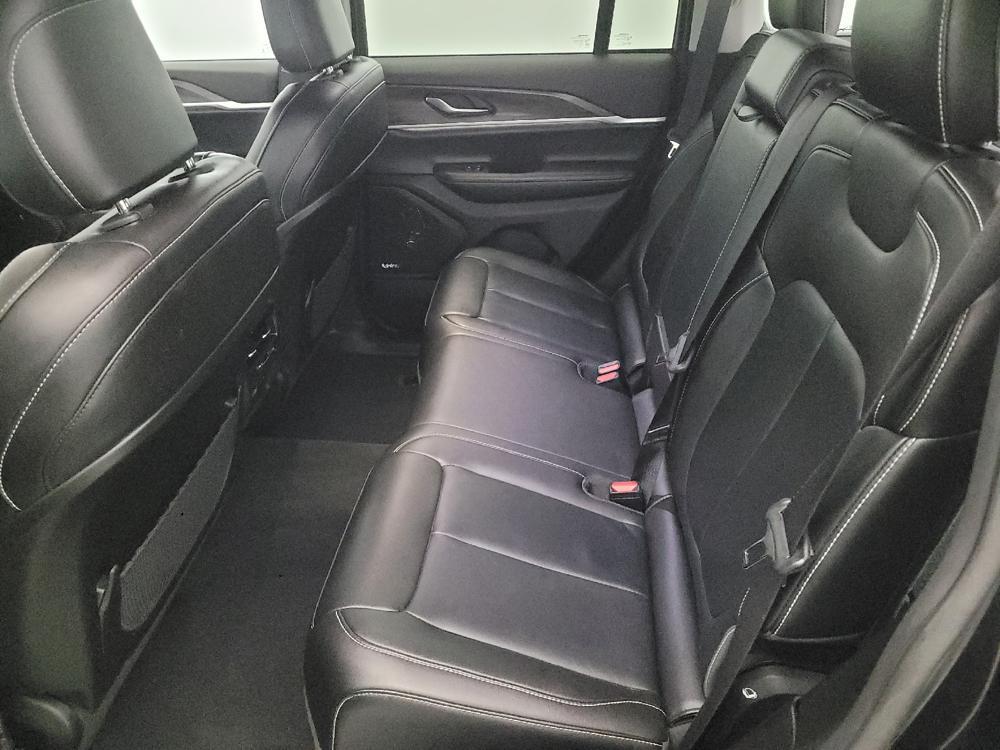 used 2023 Jeep Grand Cherokee car, priced at $29,095