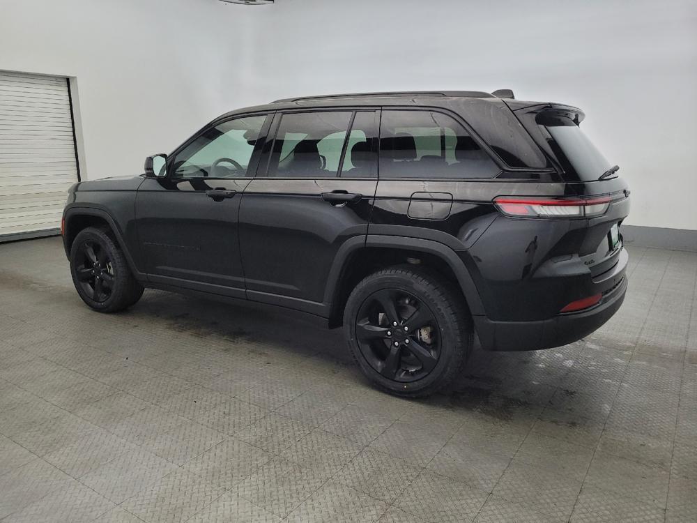 used 2023 Jeep Grand Cherokee car, priced at $29,095