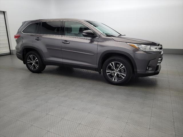 used 2019 Toyota Highlander car, priced at $27,695