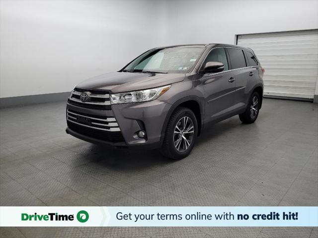 used 2019 Toyota Highlander car, priced at $27,695