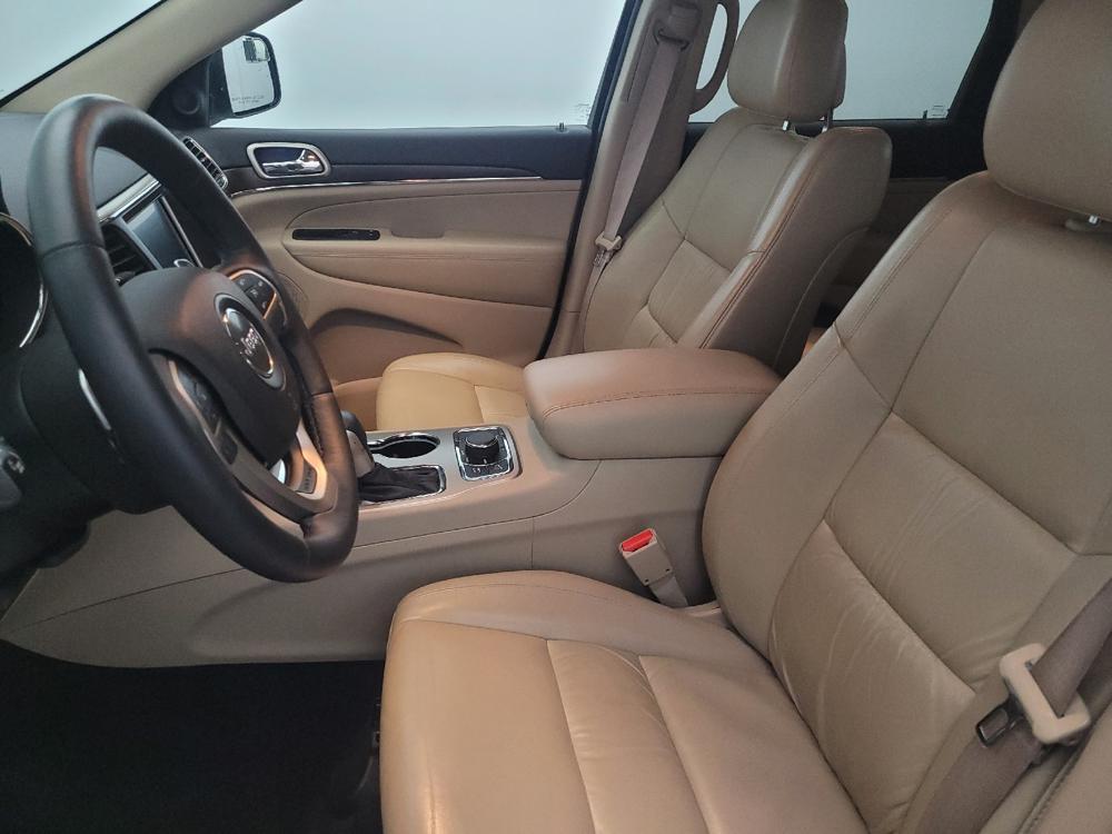 used 2016 Jeep Grand Cherokee car, priced at $15,995