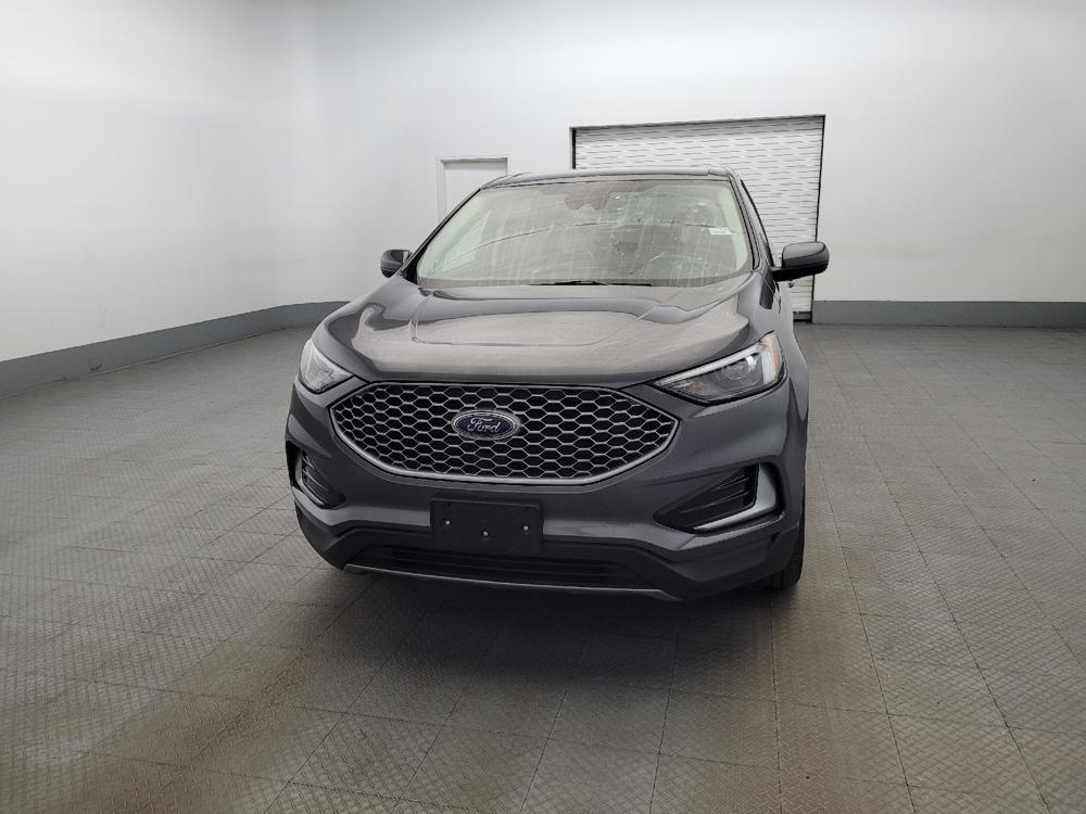 used 2024 Ford Edge car, priced at $22,395