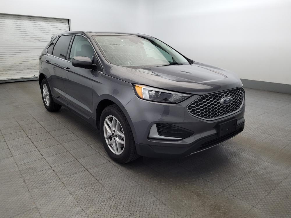 used 2024 Ford Edge car, priced at $22,395