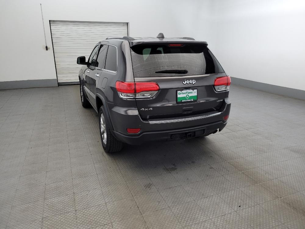 used 2015 Jeep Grand Cherokee car, priced at $16,795