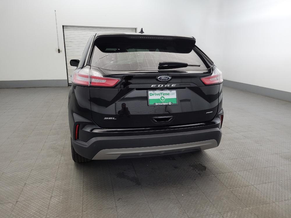 used 2024 Ford Edge car, priced at $26,095