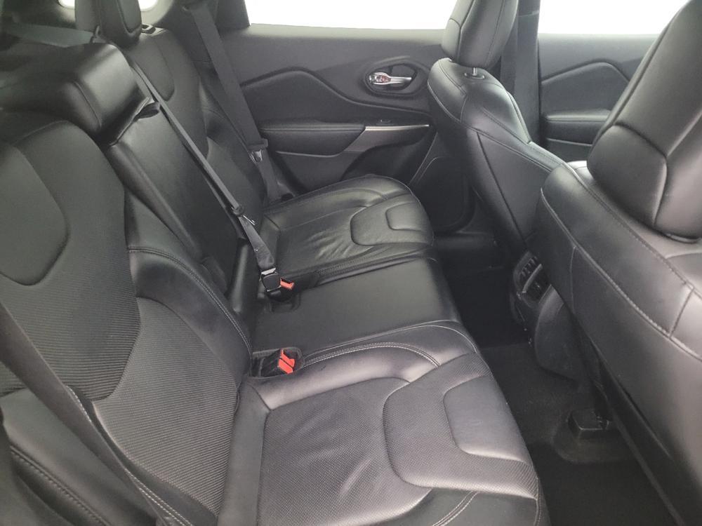 used 2020 Jeep Cherokee car, priced at $20,395