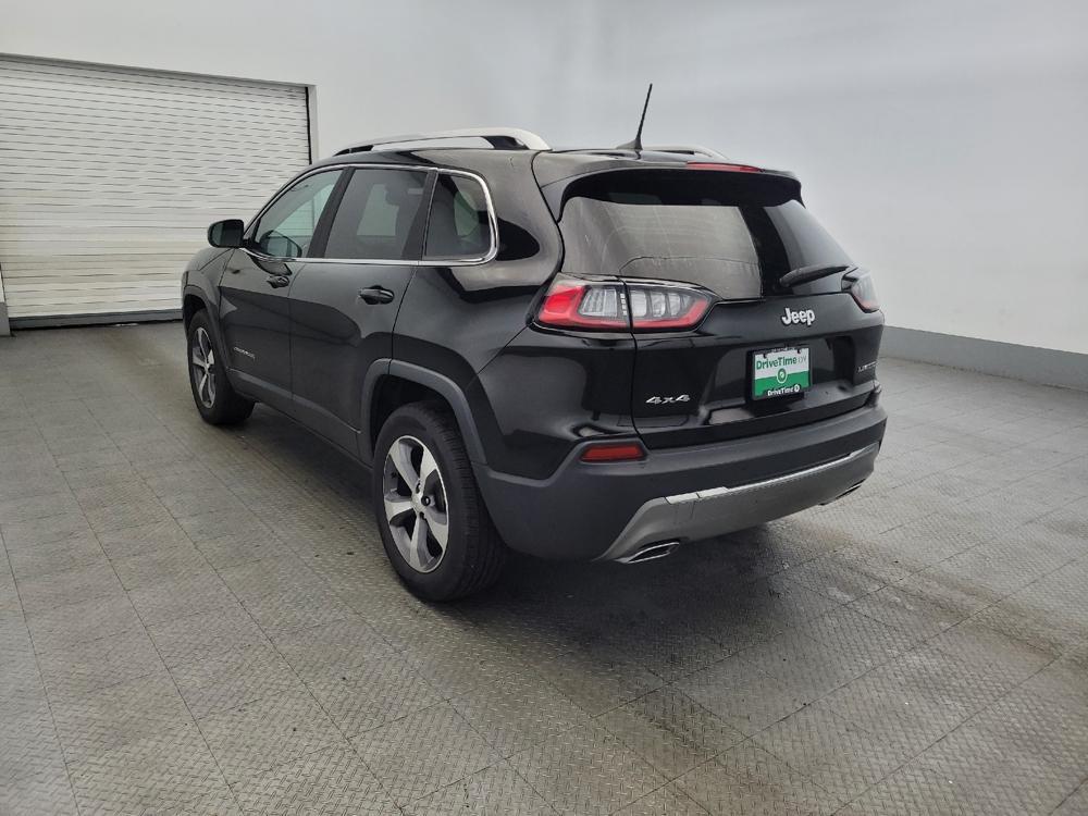 used 2020 Jeep Cherokee car, priced at $20,395