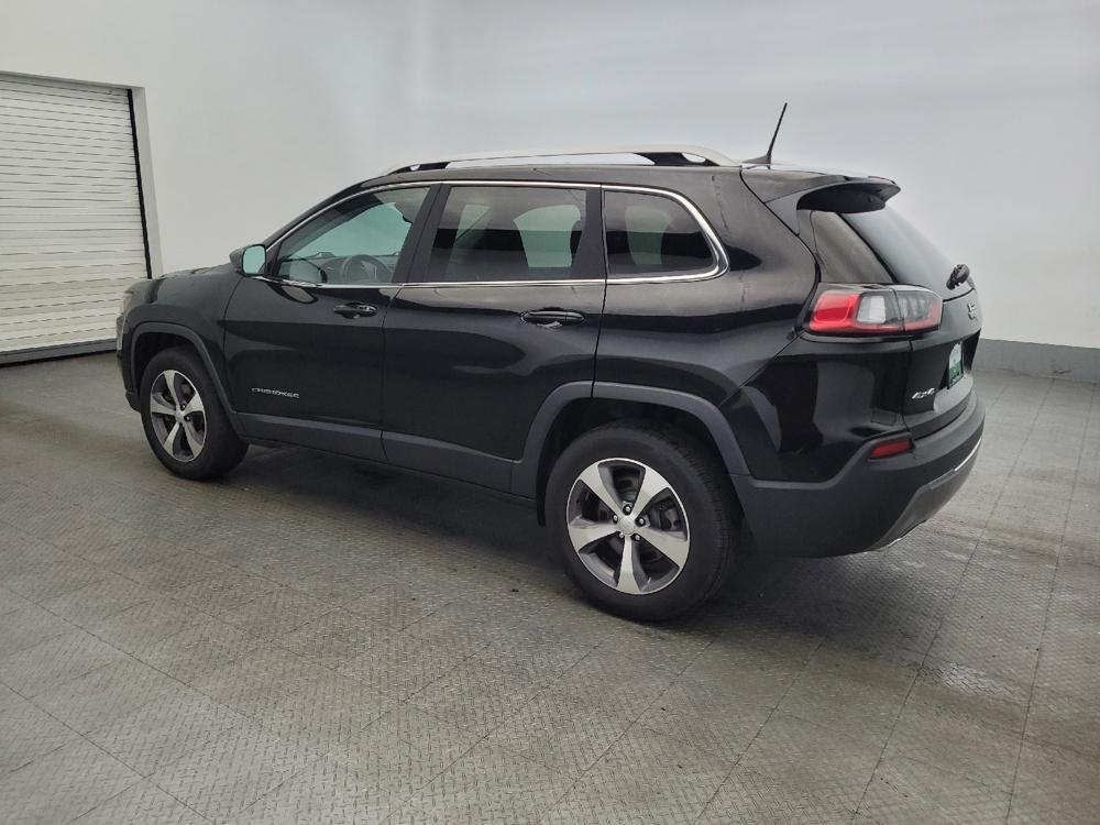 used 2020 Jeep Cherokee car, priced at $20,395