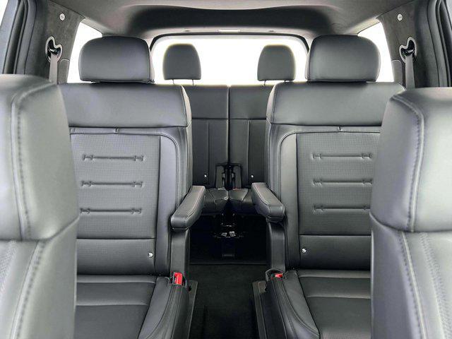 new 2025 Hyundai SANTA FE HEV car