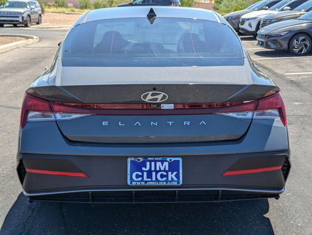 new 2024 Hyundai Elantra car