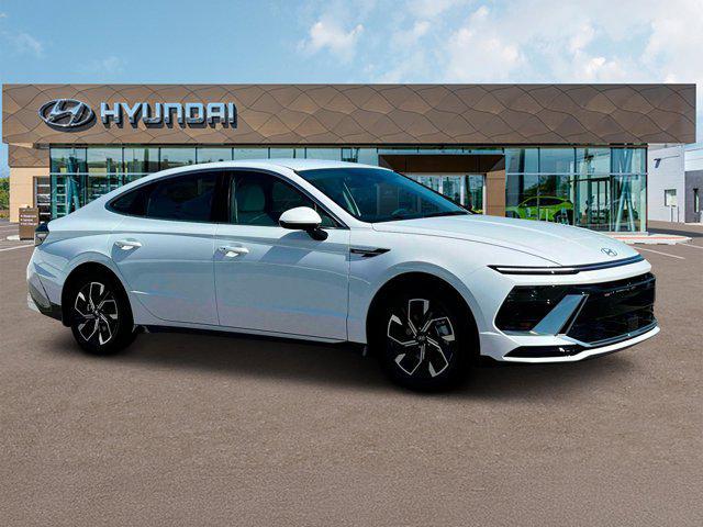 new 2025 Hyundai Sonata car