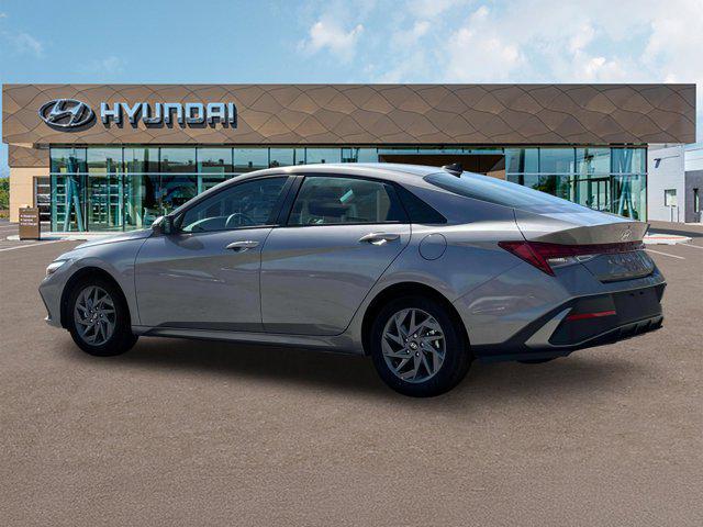 new 2025 Hyundai ELANTRA HEV car